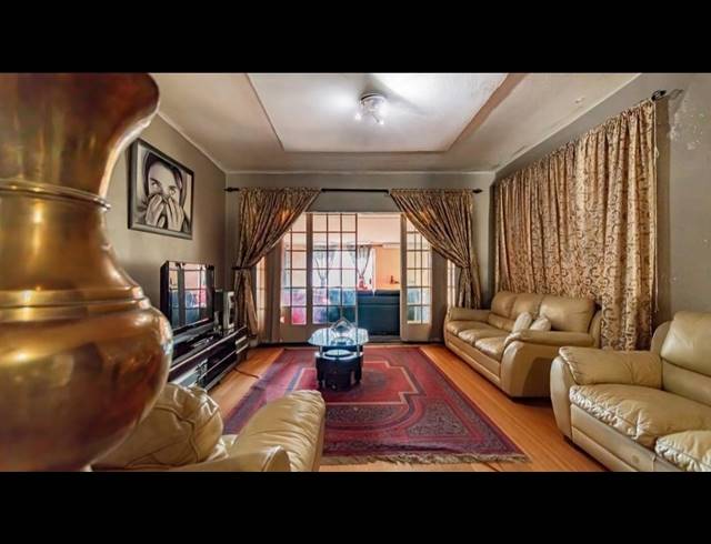 3 BEDROOM HOUSE FOR SALE IN DELVILLE